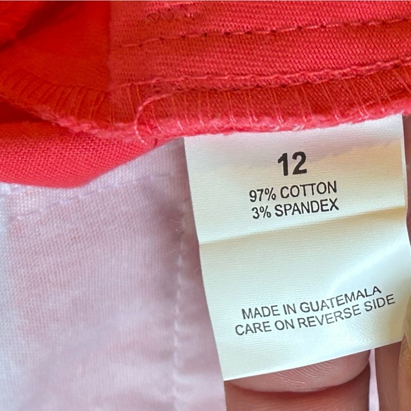 Briggs New York size 12 capri pants salmon color - Picture 5 of 5